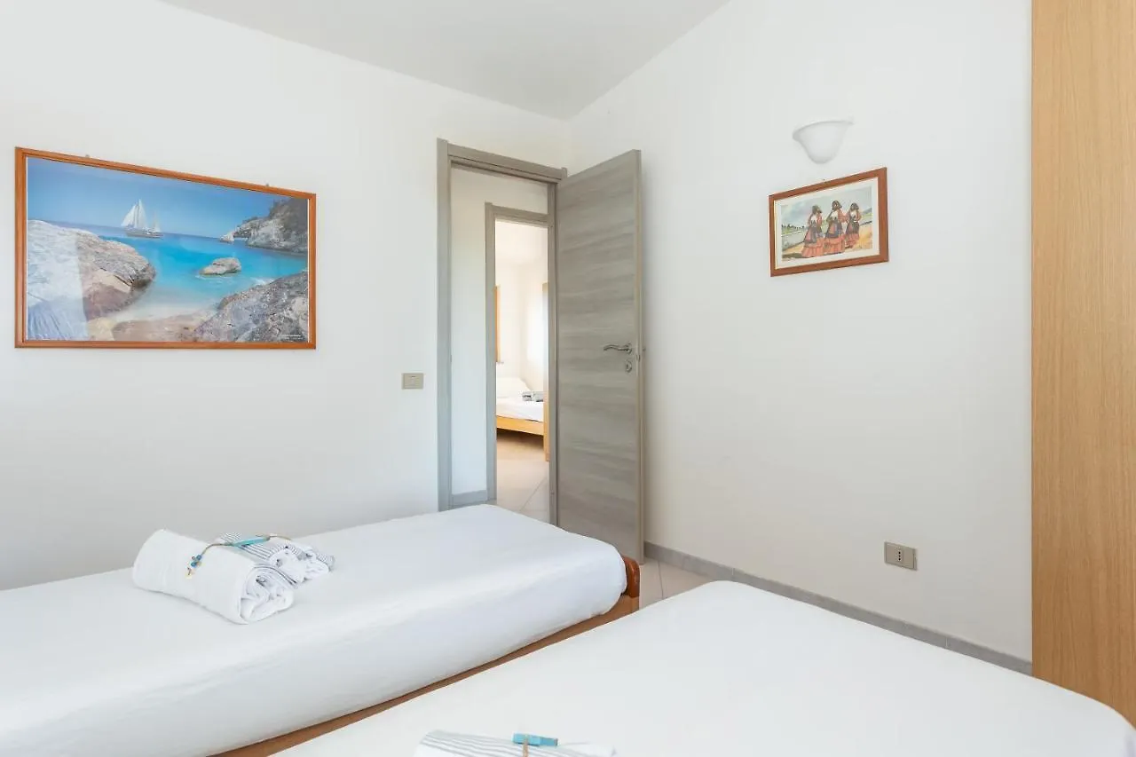 Tatil Evi Anna'S Apartment - Paradise By The Sea Budoni